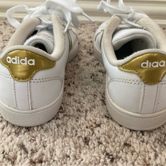 Adidas Grand Court Cloudfoam Comfort Sneakers – Cloud White / Platinum Metallic - Picture 5 of 7